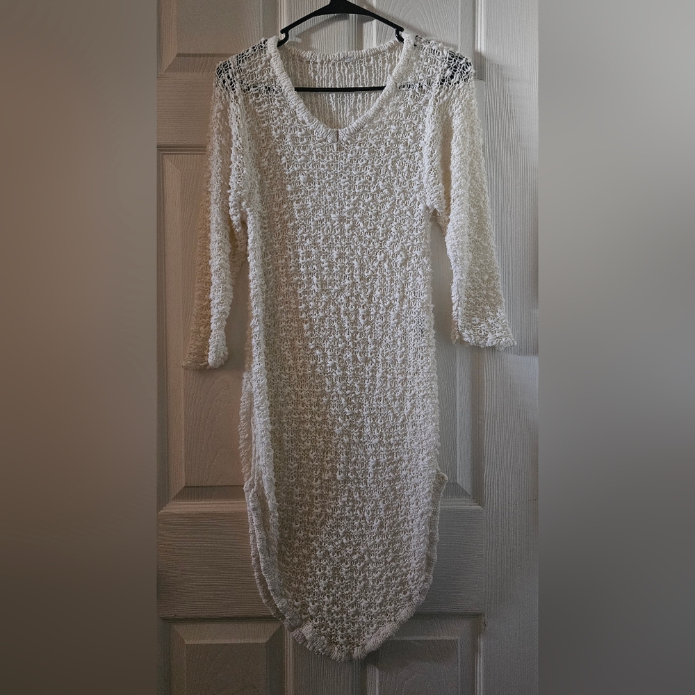 Lost River Clothing Loose Knit Tunic Sweater